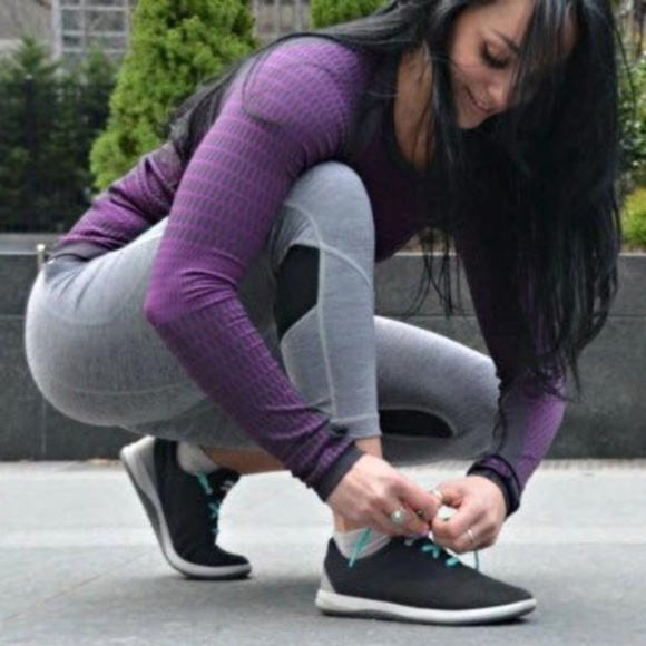 Lululemon Pace Rival Crop Heathered Slate - Picture 2 of 8